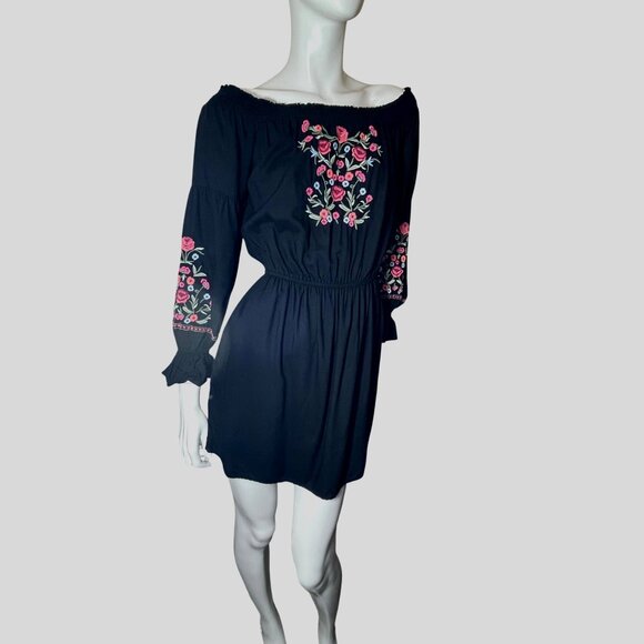 Hollister Medium Black Mini‎ Dress With Floral Embroidery & Elastic Waist Bell M - Picture 8 of 16